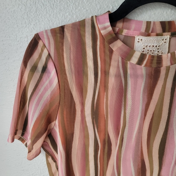 Johnny Was Pink and Brown Wave Pattern Tee - Picture 3 of 7